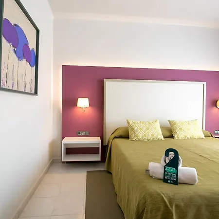 Hotell The Purple - Adults Only 3*